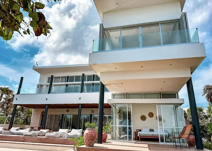 15 Minutes From - Siete Gotas Hotel